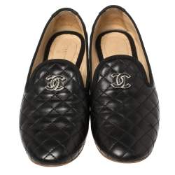 Pre Owned حذاء سليبرز شانيل سموكينغ سي سي جلد مبطن أسود مقاس 39