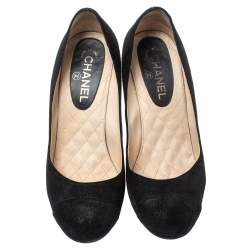 Pre Owned Chanel Black Suede Cap Toe CC Crystal Heels Pumps Size 41