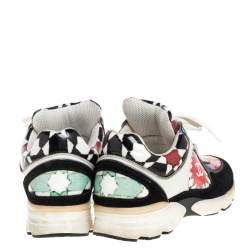 Pre Owned حذاء رياضي شانيل منخفض من أعلى سي سي جلد وبي في سي مطبوع متعدد الألوان مقاس 36.5