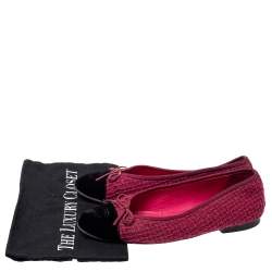 مملوكة مسبقًا حذاء فلات باليه شانيل غطاء مقدمة سى سى فيونكة قطيفة وتويد أسود / فوشيا مقاس 38.5