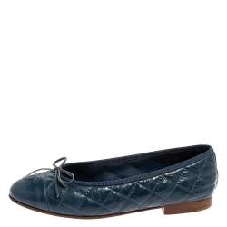 Pre Owned Chanel Blue Quilted Leather CC Bow Ballet Flats Size 35.5