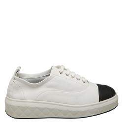 Pre Owned Chanel White/Black Leather Interlocking CC Logo Chunky Sneakers EU 37