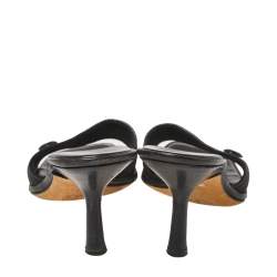 مملوكة مسبقًا Chanel Black Canvas CC Slide Sandals Size 36