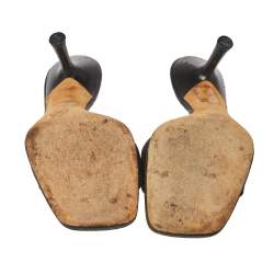 مملوكة مسبقًا Chanel Black Canvas CC Slide Sandals Size 36