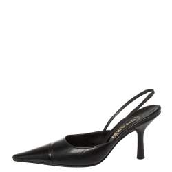 Pre Owned صندل شانيل فتحة كعب غطاء مقدمة جلد أسود مقاس 38.5