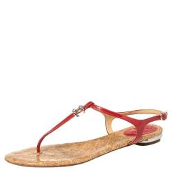 Pre Owned Chanel Red Patent Leather CC T-Strap Thong Flat Sandals Size 41