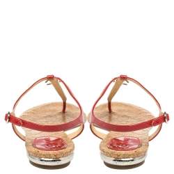 Pre Owned Chanel Red Patent Leather CC T-Strap Thong Flat Sandals Size 41
