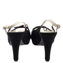 مملوكة مسبقًا Chanel Black Canvas Bow Slingback Platform Sandals Size 38.5