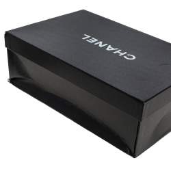 مملوكة مسبقًا Chanel Navy Blue/Black Leather Cap Toe slingback Sandals Size 38