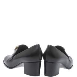 Pre Owned Chanel Black Leather Crystal Embellished Pumps Size 38.5