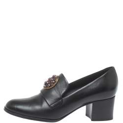 Pre Owned Chanel Black Leather Crystal Embellished Pumps Size 38.5