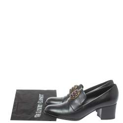 Pre Owned Chanel Black Leather Crystal Embellished Pumps Size 38.5