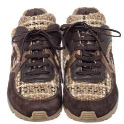 مملوكة مسبقًا حذاء رياضى شانيل أربطة سى سى جلد ميتالك وتويد صوف بني مقاس 41