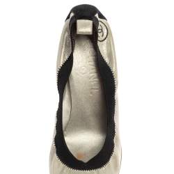 Pre Owned حذاء كعب عالى شانيل سبيريت سى سى سويدى وقماش أسود / فضى مقاس 40.5