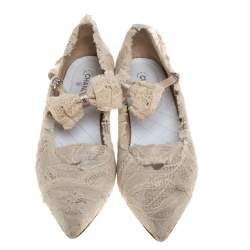 م ملوكة مسبقًا حذاء فلات باليه شانيل مقدمة مدببة دانتيل كريمى مقاس 40.5