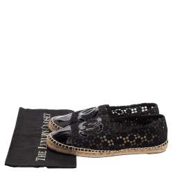 مملوكة مسبقًا Chanel Black Lace And Patent Leather CC Espadrille Size 41