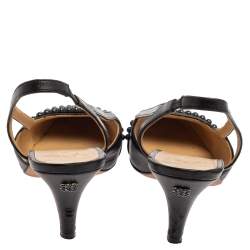 مملوكة مسبقًا صندل شانيل فتحة كعب سى سى مرصع قماش وجلد أسود مقاس 36