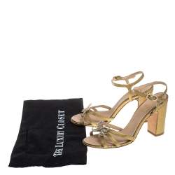 مملوكة مسبقًا صندل شانيل زخرفة فراشة جلد ذهبى مقاس 38