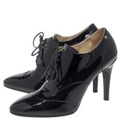Chanel Black Patent Leather CC Lace Up Derby Ankle Booties Size 40
