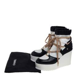 Chanel White/Black Leather And Blended Fabric Lace Up Wedge Platform Boots Size 38.5