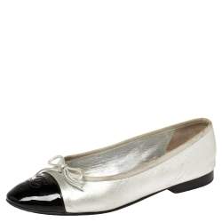 Chanel Silver/Black Patent Leather And Leather Bow CC Cap Toe