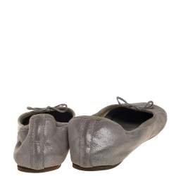 Pre Owned Chanel Silver Glitter Suede CC Ballet Flats Size 40