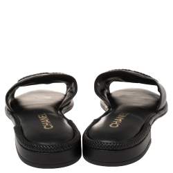 مملوكة مسبقًا Chanel Black Leather CC Slide Sandals Size 41.5