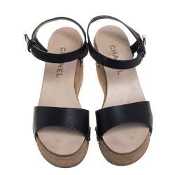 مملوكة مسبقًا Chanel Black Leather Wedge Platform Sandals Size 37