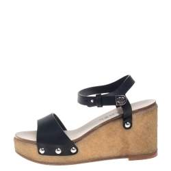 مملوكة مسبقًا Chanel Black Leather Wedge Platform Sandals Size 37