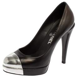Pre Owned Chanel Black/Silver Leather CC Cap Toe Platform Pumps Size 38.5