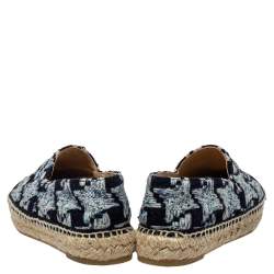 مملوكة مسبقًا Chanel Blue/Black Tweed Fabric And Patent Leather CC Cap Toe Flat Espadrilles Size 37