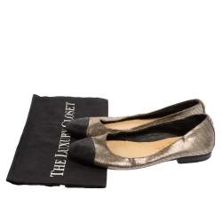 مملوكة مسبقًا Chanel Black/Metallic Gold Glitter Suede CC Cap Toe Ballet Flats Size 37