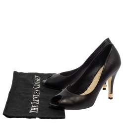 Pre Owned حذاء كعب عالى شانيل مقدمة مفتوحة كعب سى سى جلد أسود مقاس 37.5