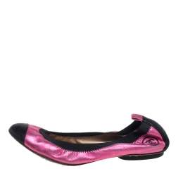 Pre Owned Chanel Pink/Black Leather CC Scrunch Ballet Flats Size 38.5