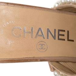 Chanel Beige/Black Leather Pearl Embellished Mules Size 37