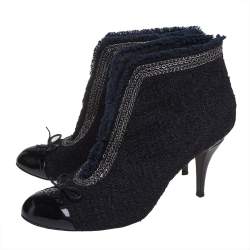 Chanel Black Tweed And Patent Leather CC Cap Toe Ankle Booties Size 41