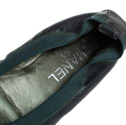 Pre Owned Chanel Green Leather CC Scrunch Ballet Flats Size 35.5