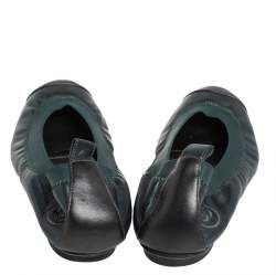 Pre Owned Chanel Green Leather CC Scrunch Ballet Flats Size 35.5