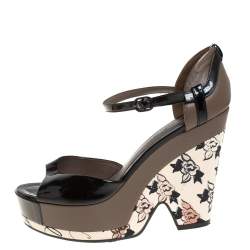 Chanel Black/Grey Patent And Leather Wedge Sandals Side 39.5