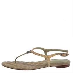 مملوكة مسبقًا Chanel Yellow Leather Gold CC T Strap Thong Flats Size 37
