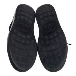 Pre Owned Chanel Black Suede And Mesh CC Low Top Sneakers Size 36.5