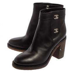 Chanel Brown Leather CC Turnlock Ankle Boots Size 41