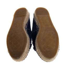 Pre Owned حذاء فلات شانيل إسبادريل CC دنيم أزرق مقاس 37