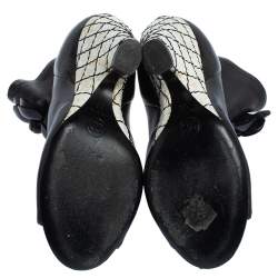 Chanel Black Leather Zipper Ankle Boots Size 36