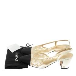 Pre Owned صندل شانيل فتحة كعب مقدمة قماش و دانتيل أبيض مقاس 38