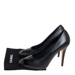 Pre Owned Chanel Black Leather And Patent Leather CC Cap Toe Pumps Size 39