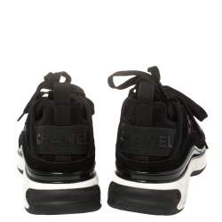 Pre Owned Chanel Black Suede And Nylon CC Low Top Sneaker Size 36