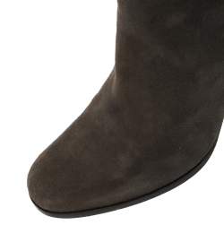 مملوكة مسبقًا حذاء بوت للركبه شانيل جلد وسويدي رصاصي داكن مقاس 41