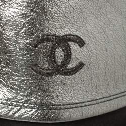 مملوكة مسبقًا حذاء بوت للركبه شانيل جلد وسويدي رصاصي داكن مقاس 41