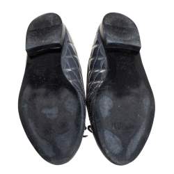 Pre Owned Chanel Grey Patent Leather CC Logo Ballet Flats Size 38.5